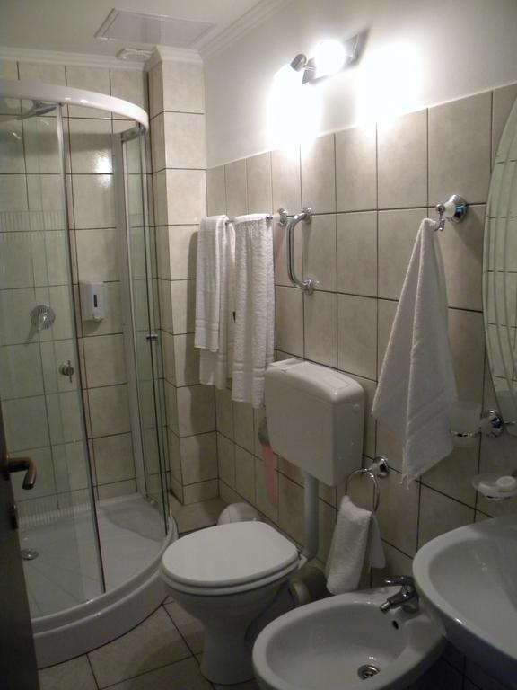 Pensiunea Mason'S Rîşnov Quarto foto
